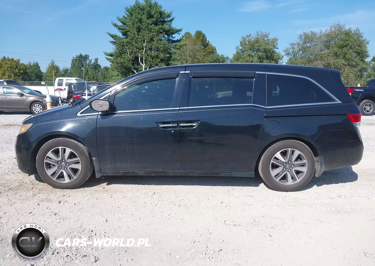 2016 Honda Odyssey Touring-Touring Elite VIN:5FNRL5H95GB061824 - 14