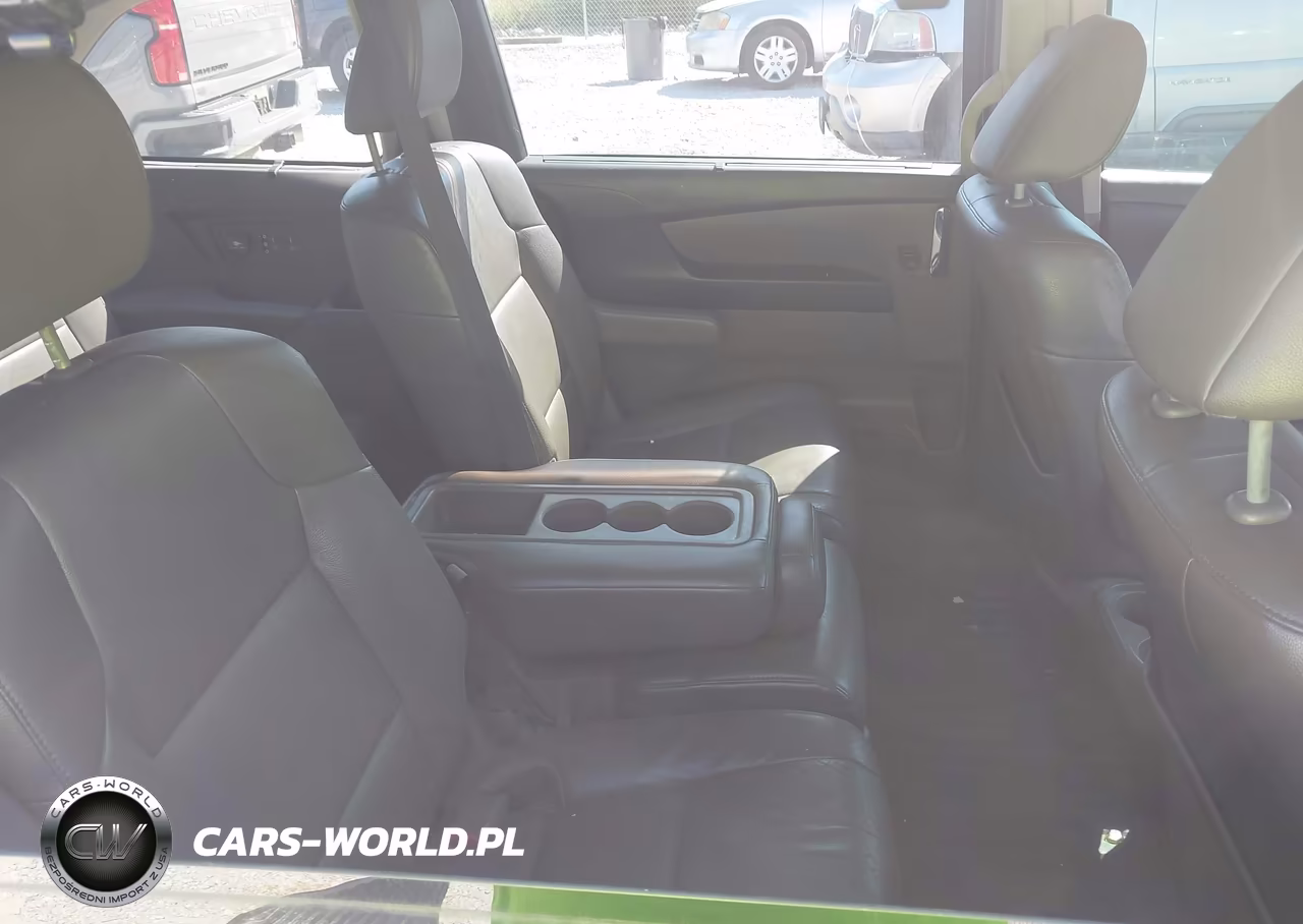 2016 Honda Odyssey Touring-Touring Elite VIN:5FNRL5H95GB061824 - 8