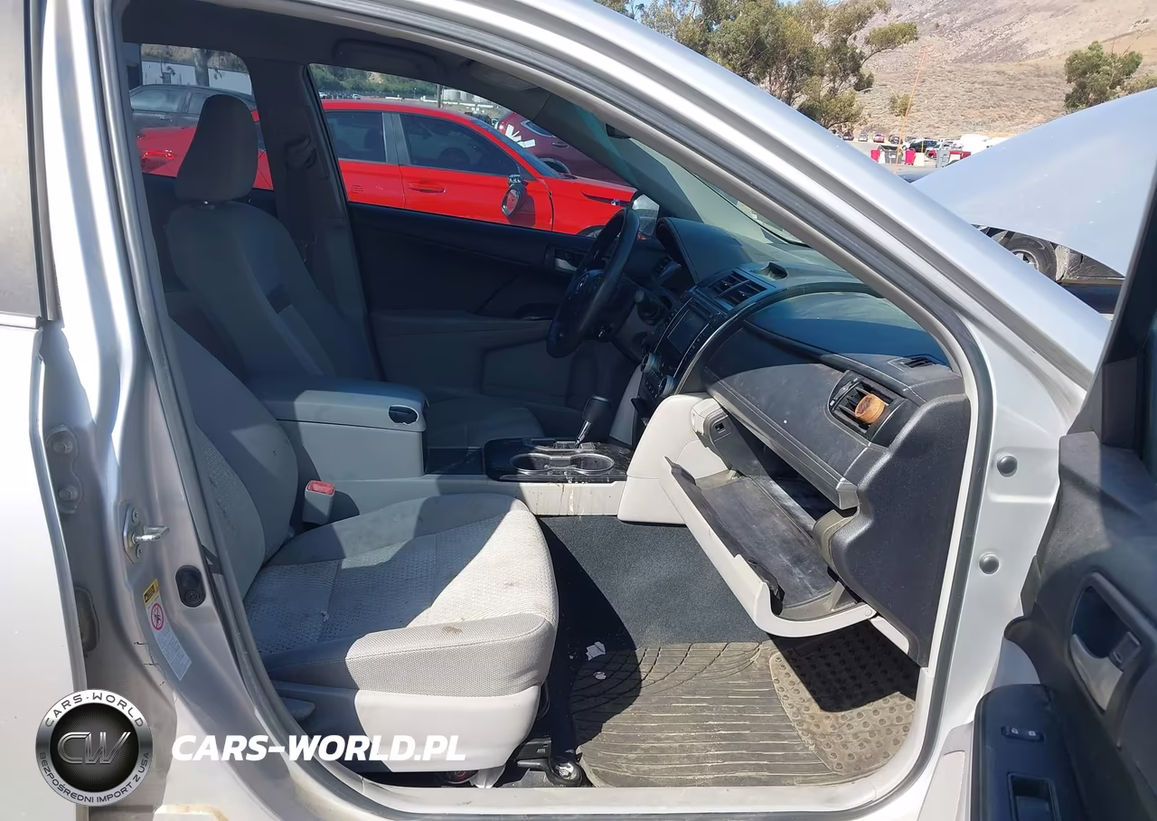 2014 Toyota Camry Le VIN:4T1BF1FK4EU410088 - 5