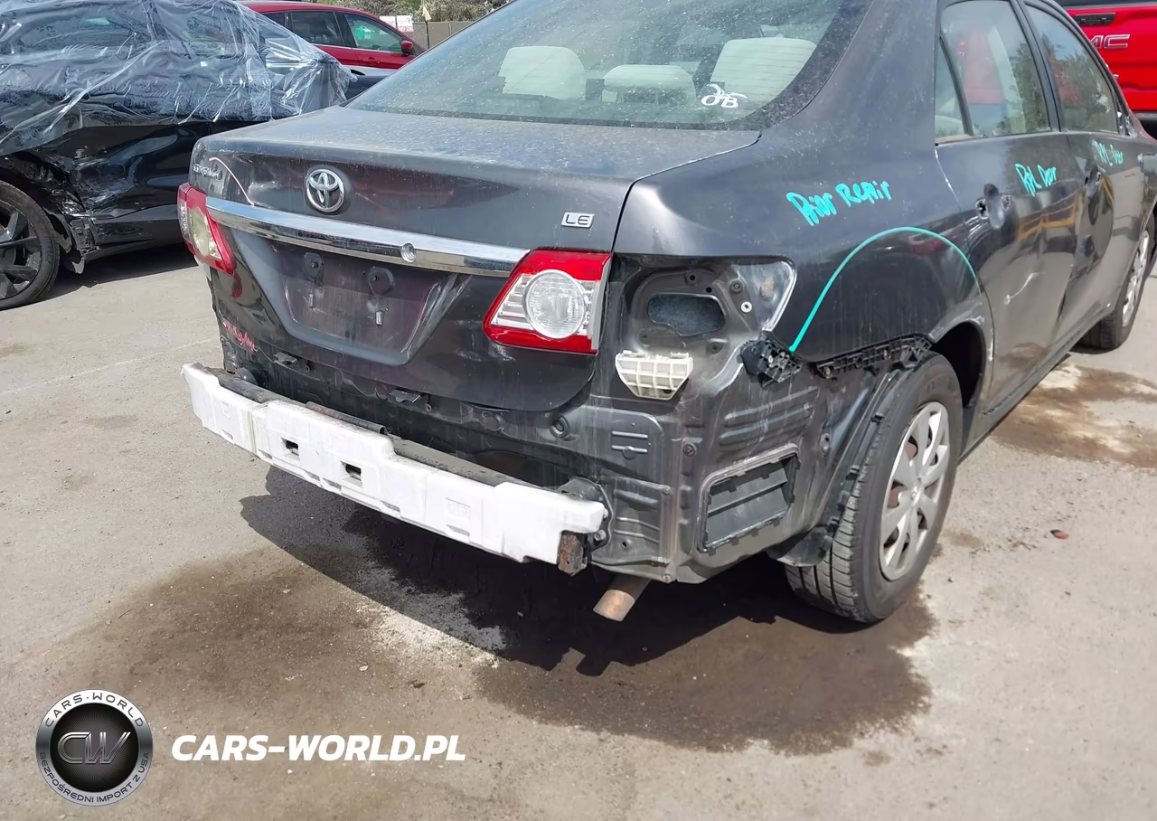 2011 Toyota Corolla Le VIN:JTDBU4EE6BJ103235 - 18