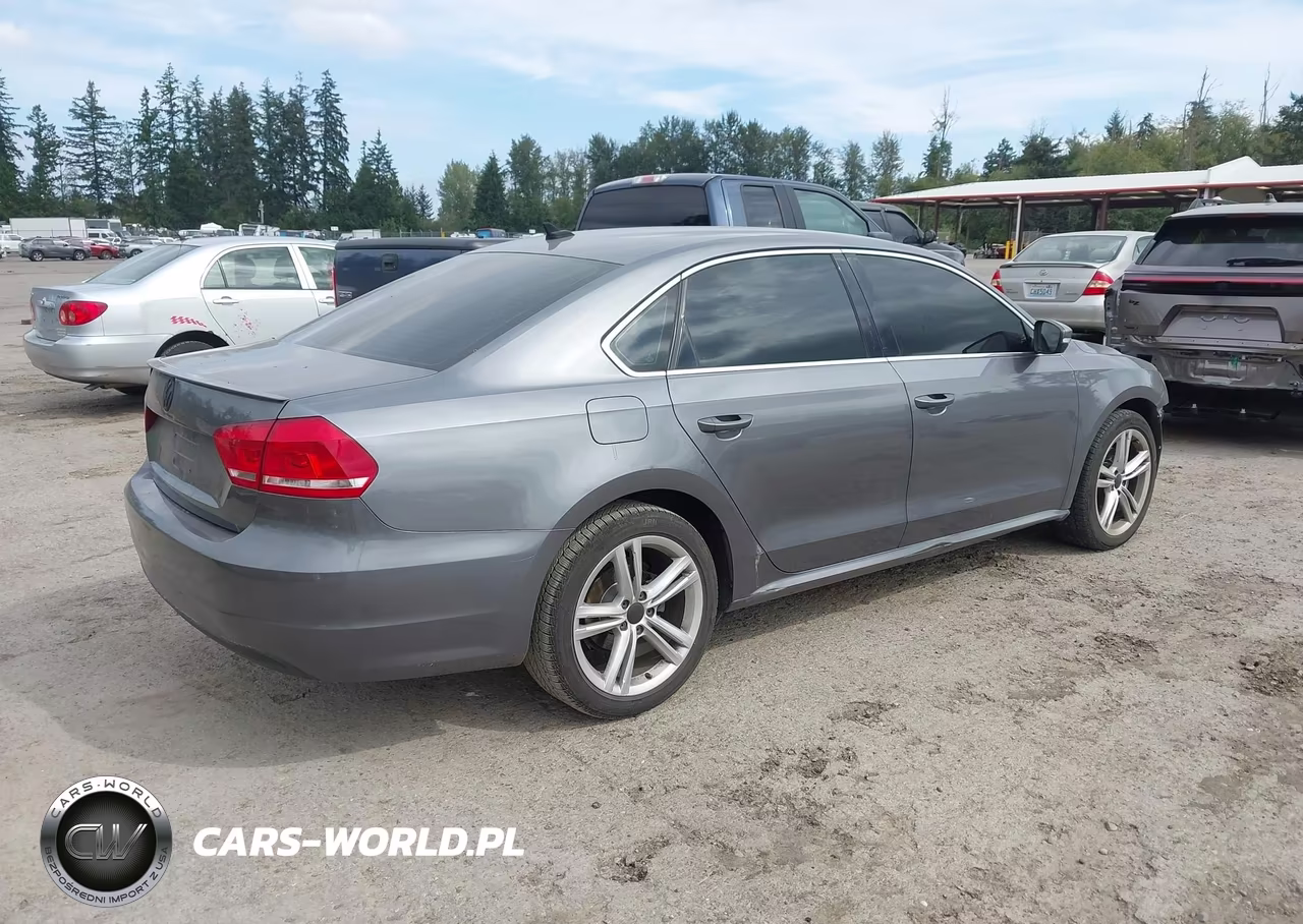 2015 Volkswagen Passat 2.0L Tdi Se VIN:1VWBV7A30FC045858 - 4