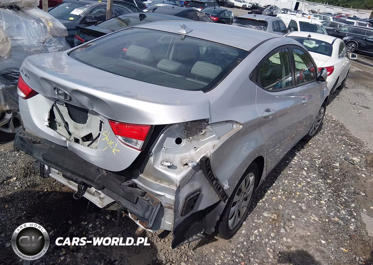 2013 Hyundai Elantra Gls VIN:KMHDH4AE7DU626070 - 4