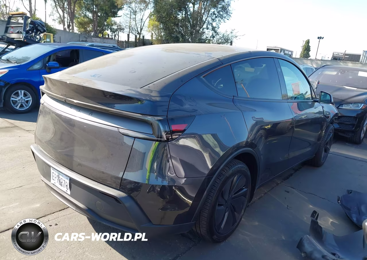 2026 Tesla Model Y Premium Rear-Wheel Drive-Rear-Wheel Drive VIN:7SAYGDED8TF641567 - 4