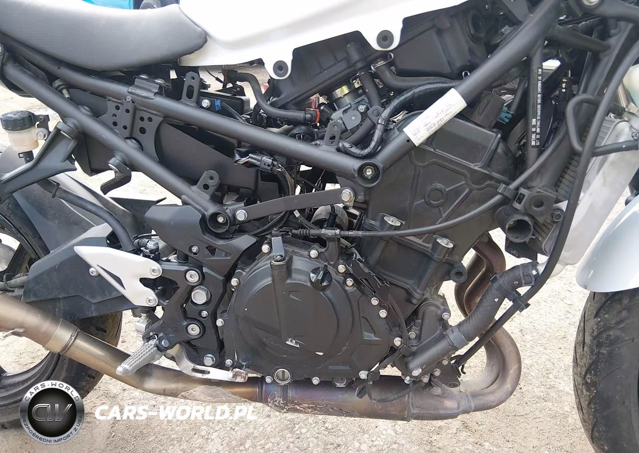 2023 Kawasaki Ex400 VIN:JKAEXKH14PDAS1119 - 8