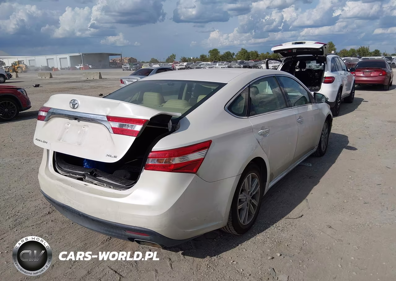 2013 Toyota Avalon Premium-Touring-Limited VIN:4T1BK1EB0DU018057 - 4