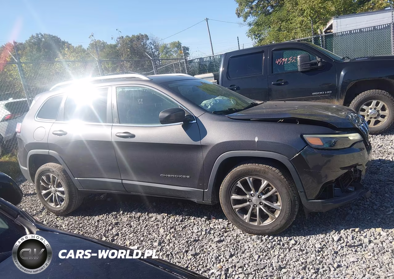 2020 Jeep Cherokee Latitude Plus 4X4 VIN:1C4PJMLB4LD586778 - 13