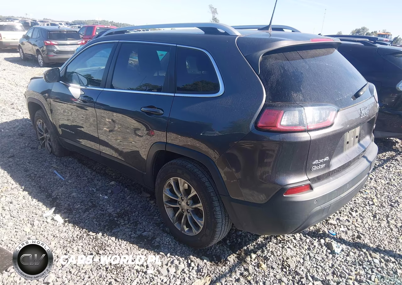 2020 Jeep Cherokee Latitude Plus 4X4 VIN:1C4PJMLB4LD586778 - 3