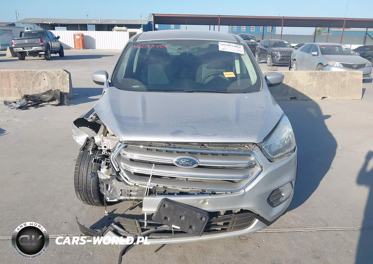 2017 Ford Escape Se VIN:1FMCU0GD7HUD40112 - 13