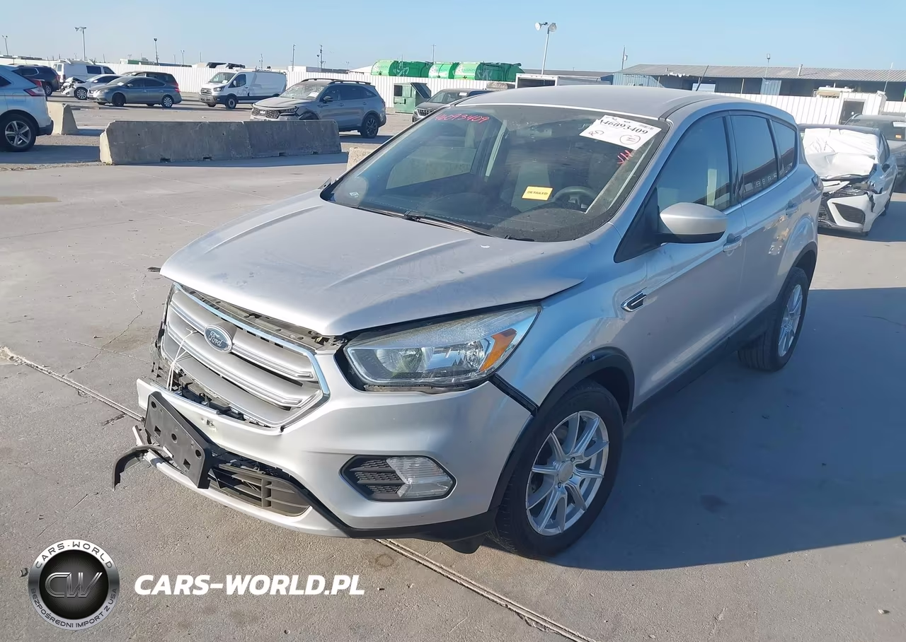 2017 Ford Escape Se VIN:1FMCU0GD7HUD40112 - 2