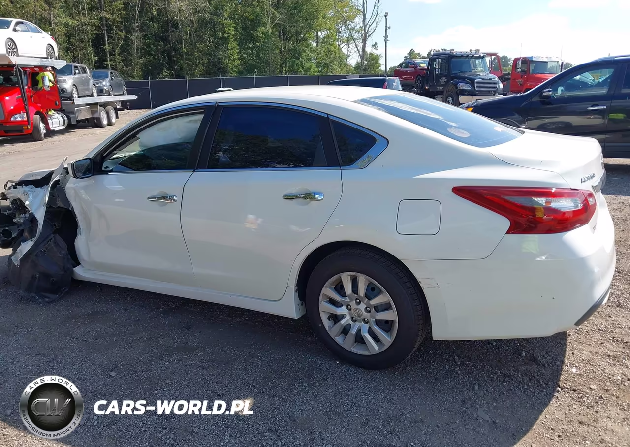 2018 Nissan Altima 2.5 S VIN:1N4AL3AP6JC116995 - 3