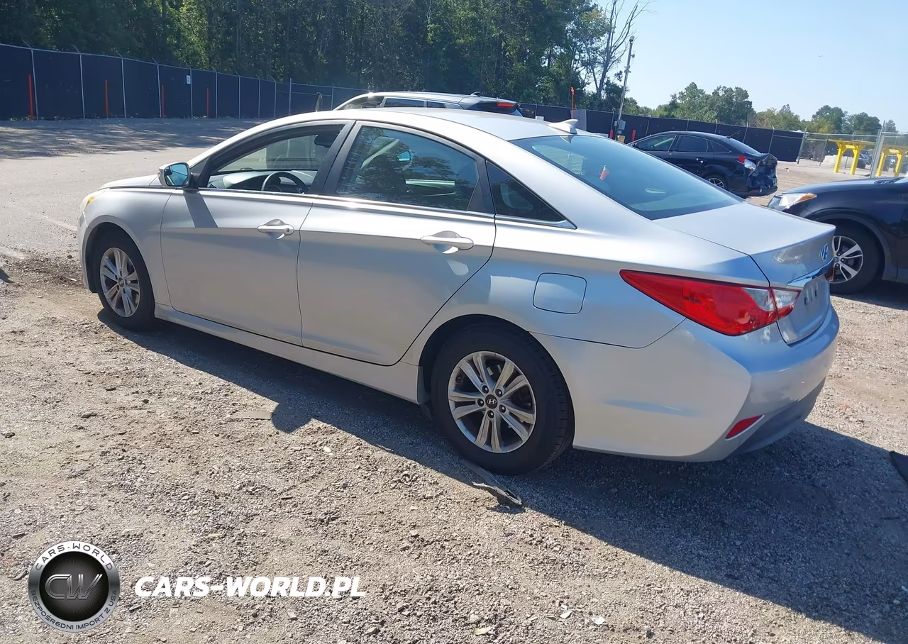 2014 Hyundai Sonata Gls VIN:5NPEB4AC1EH929737 - 3