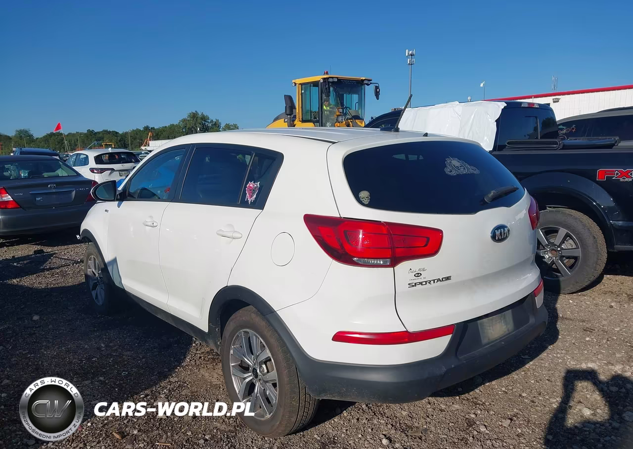 2016 Kia Sportage Lx VIN:KNDPBCAC8G7880224 - 3