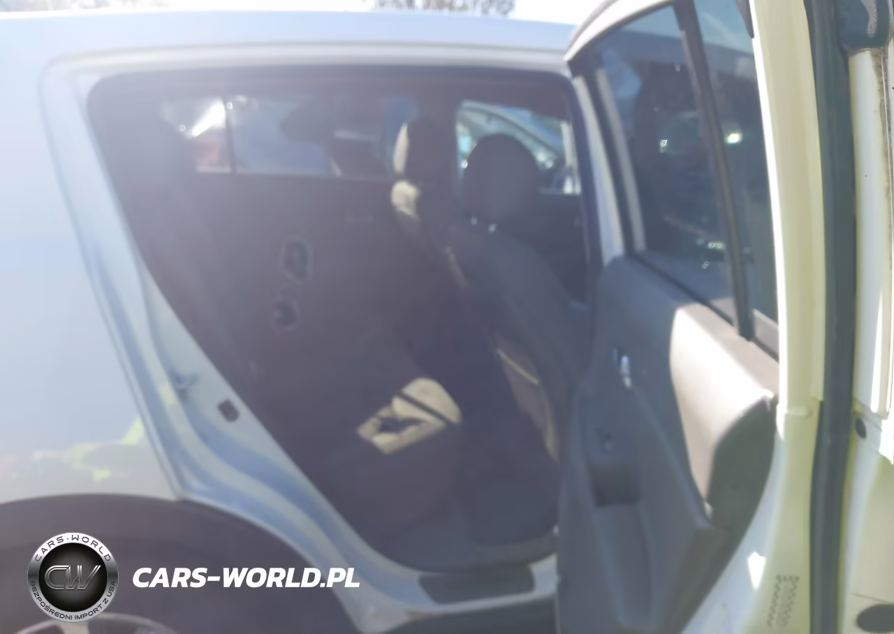 2016 Kia Sportage Lx VIN:KNDPBCAC8G7880224 - 8
