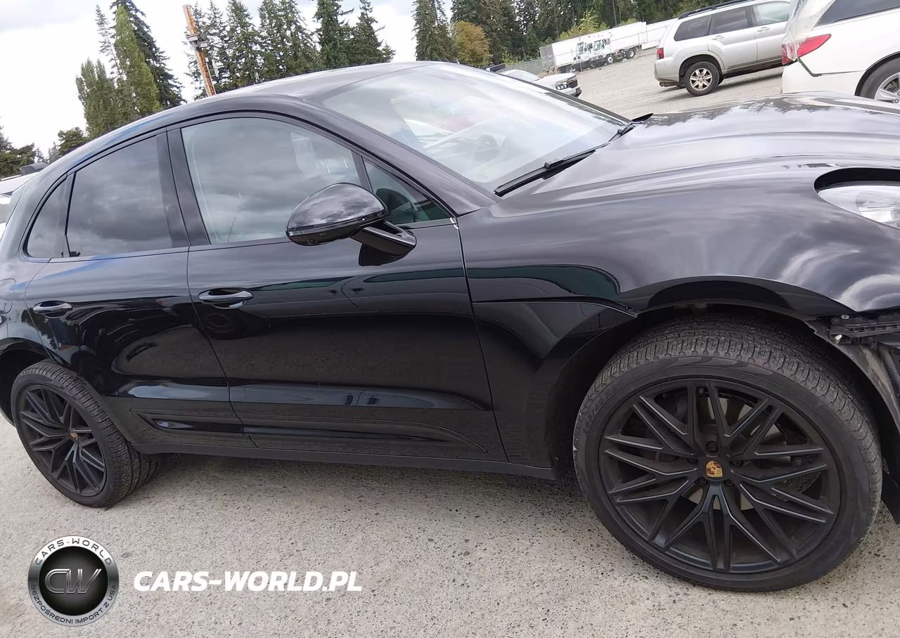 2023 Porsche Macan T VIN:WP1AA2A52PLB17416 - 14