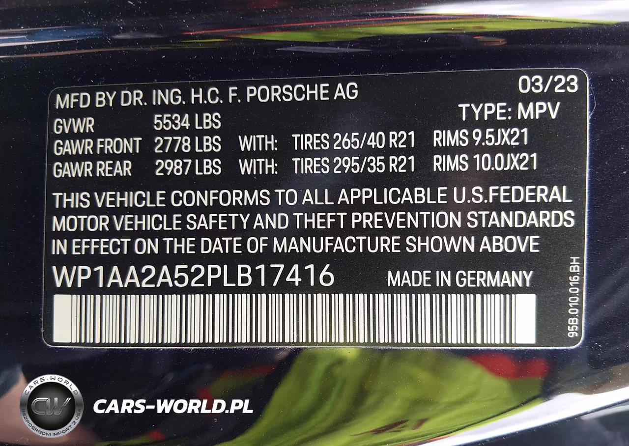 2023 Porsche Macan T VIN:WP1AA2A52PLB17416 - 9