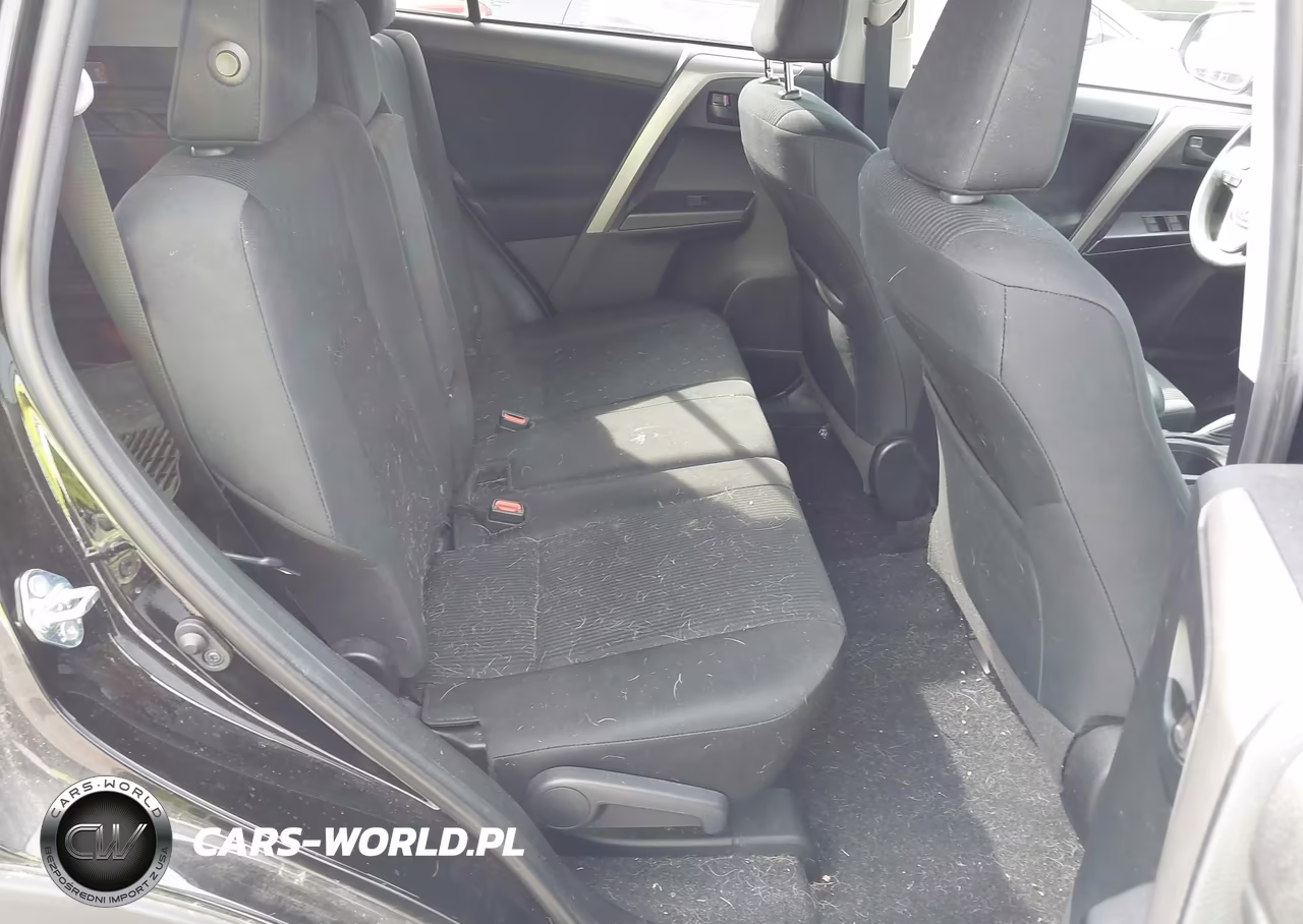 2018 Toyota Rav4 Le VIN:2T3BFREV3JW853148 - 8