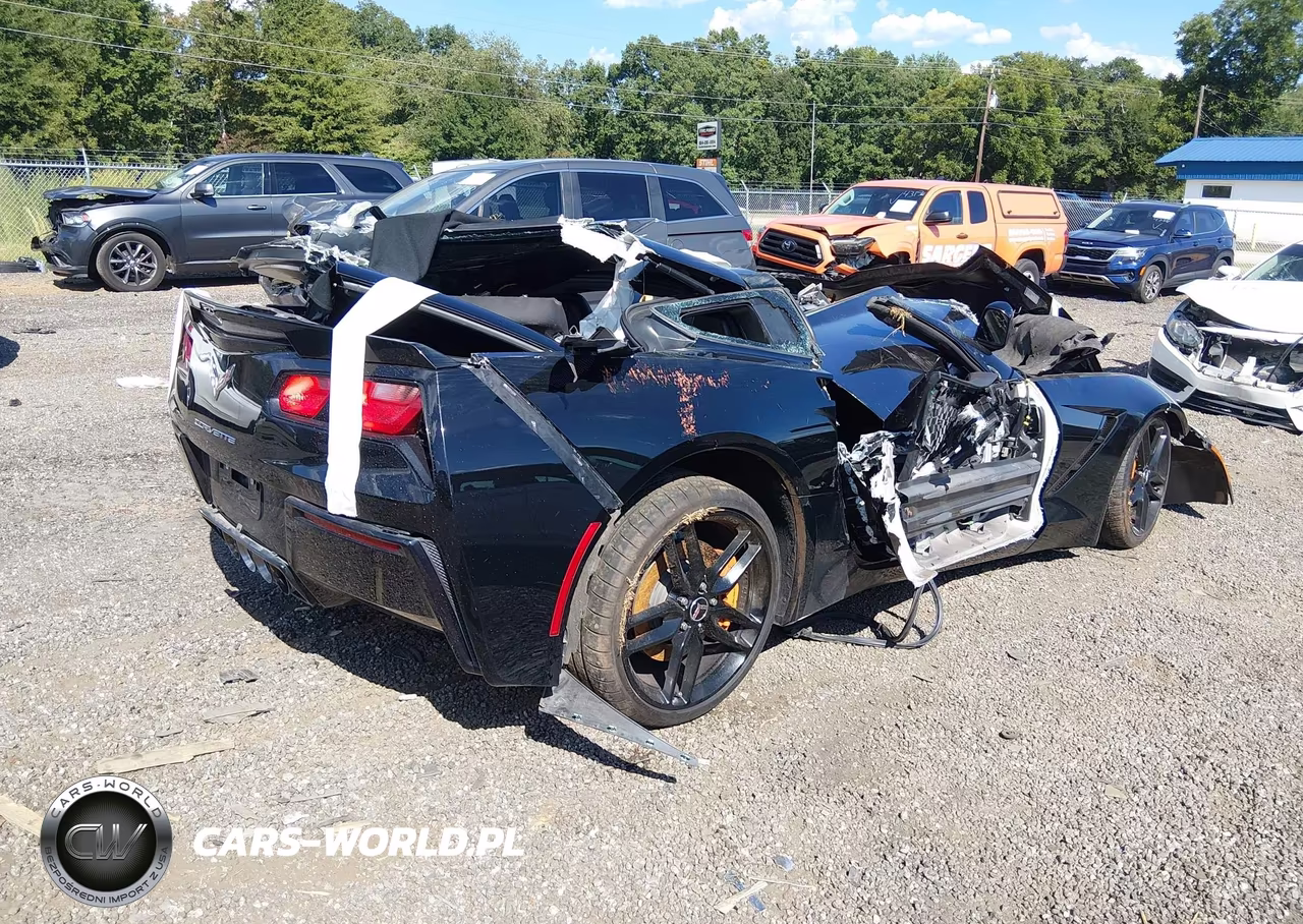 2014 Chevrolet Corvette Stingray Z51 VIN:1G1YK2D74E5104882 - 4