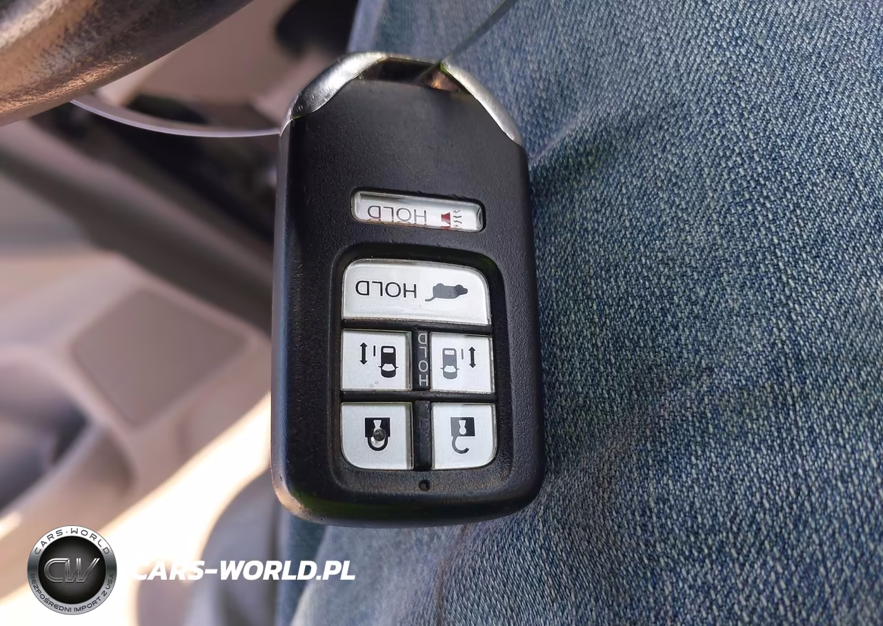 2015 Honda Odyssey Ex-L VIN:5FNRL5H65FB067904 - 11