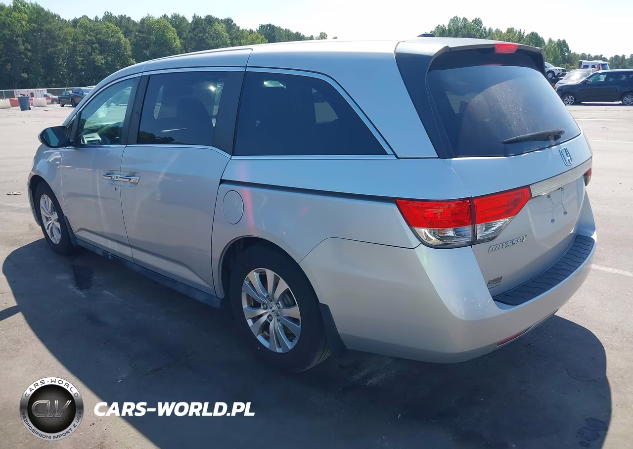 2015 Honda Odyssey Ex-L VIN:5FNRL5H65FB067904 - 3