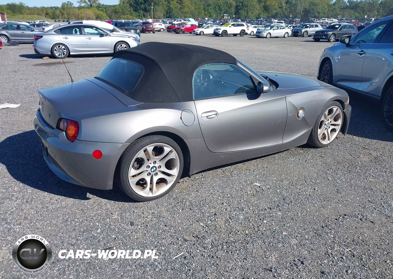 2003 BMW Z4 3.0I VIN:4USBT53473LU02526 - 4