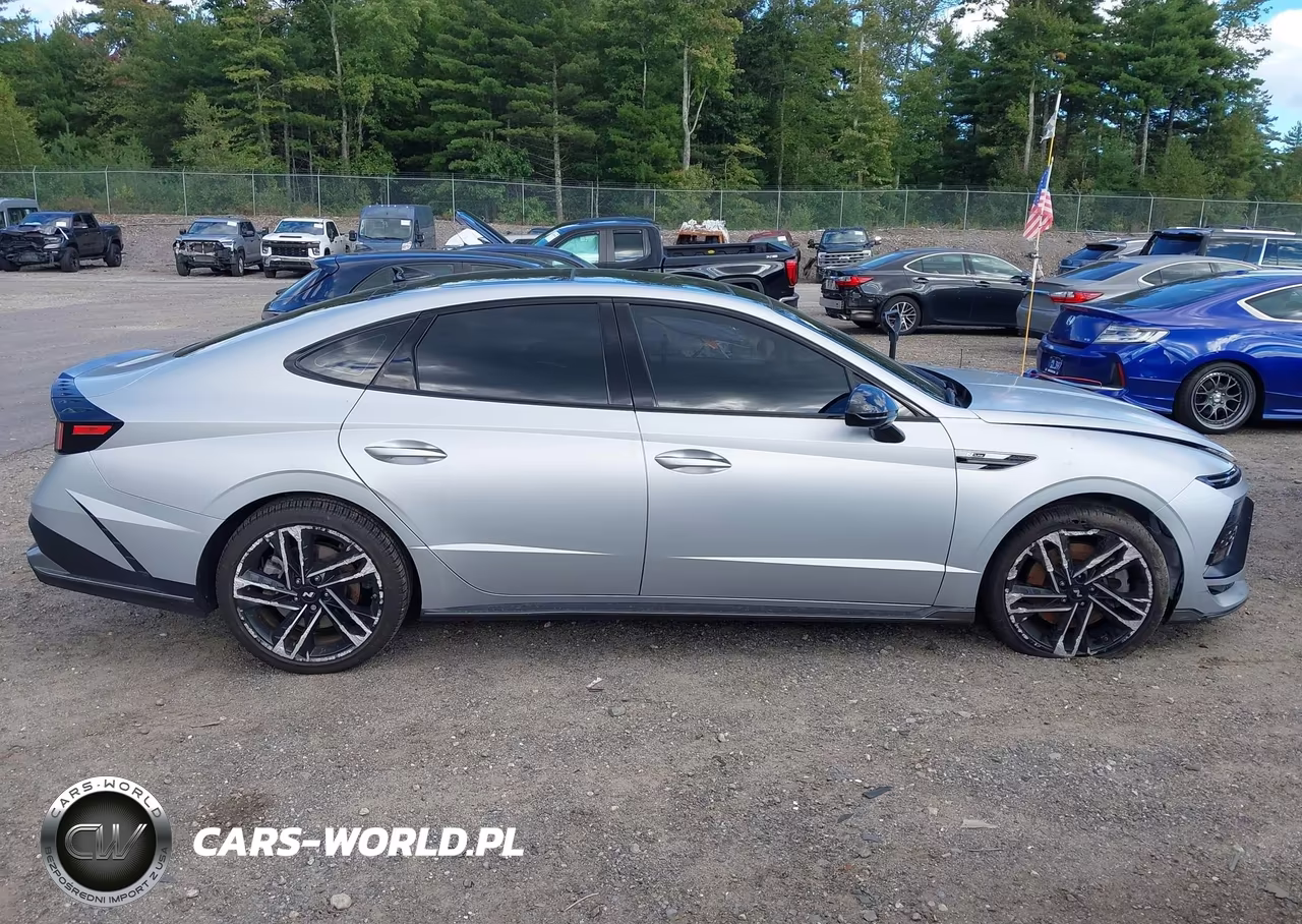 2025 Hyundai Sonata N Line VIN:KMHL54JC5SA503076 - 14