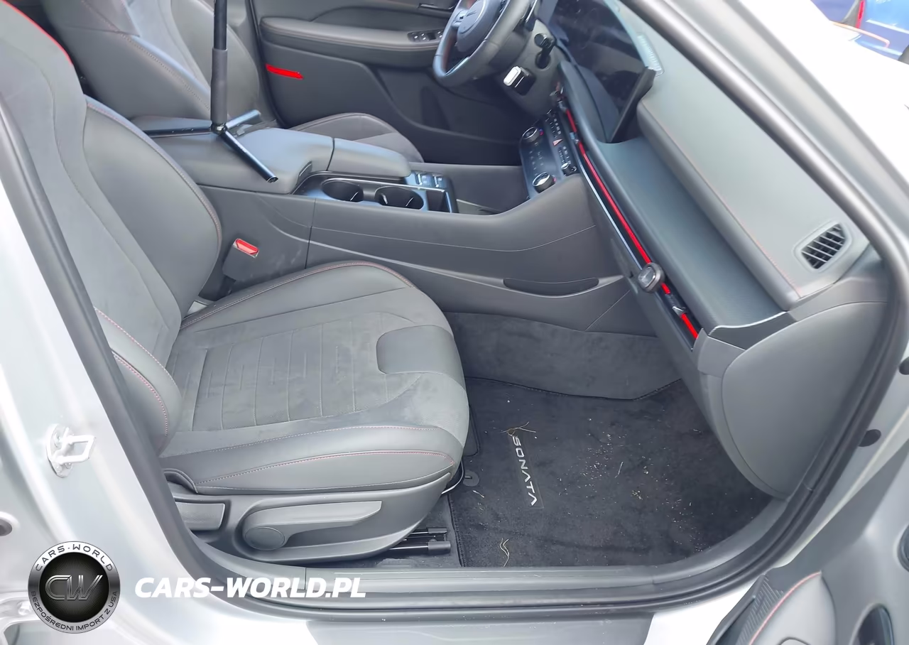 2025 Hyundai Sonata N Line VIN:KMHL54JC5SA503076 - 5
