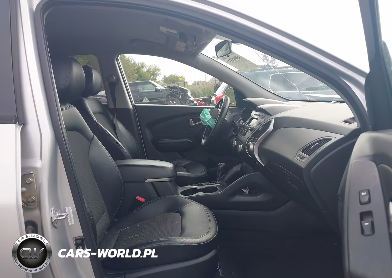 2010 Hyundai Tucson Gls VIN:KM8JU3AC8AU108620 - 5