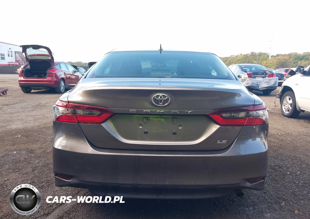 2024 Toyota Camry Le VIN:4T1R11AKXRU264063 - 17