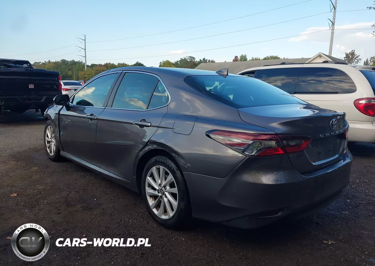 2024 Toyota Camry Le VIN:4T1R11AKXRU264063 - 3