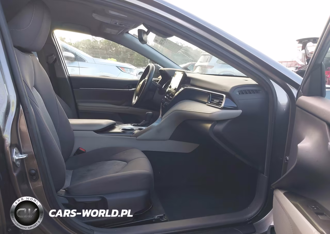 2024 Toyota Camry Le VIN:4T1R11AKXRU264063 - 5