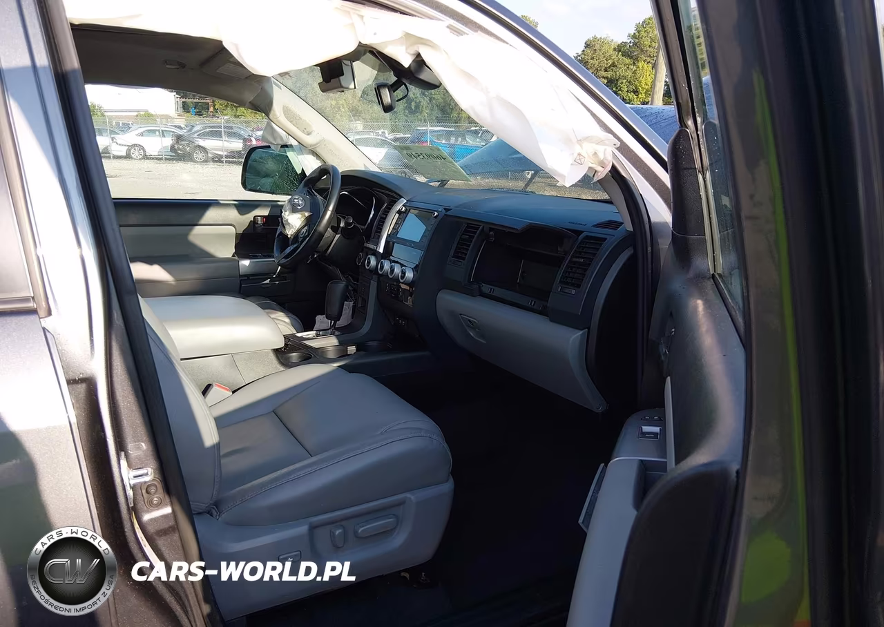 2020 Toyota Sequoia Sr5 VIN:5TDBY5G14LS177519 - 5