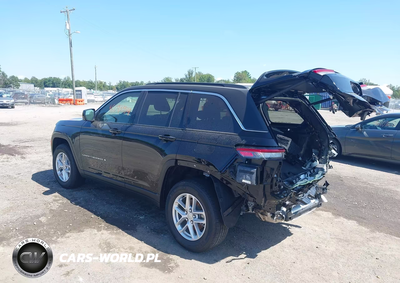 2026 Jeep Grand Cherokee Laredo X 4X4 VIN:1C4RJHAG5TC288471 - 3