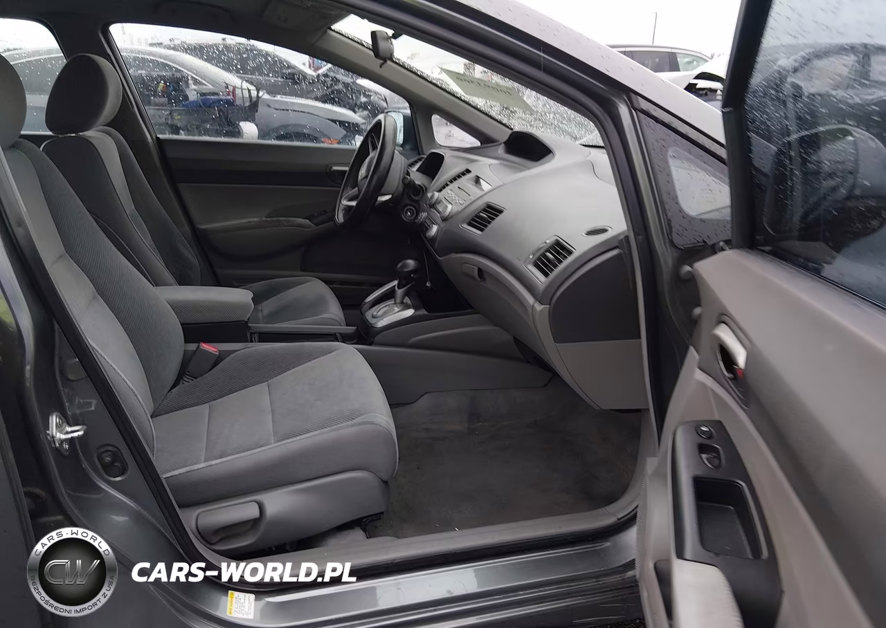 2009 Honda Civic Lx VIN:2HGFA16539H310556 - 5