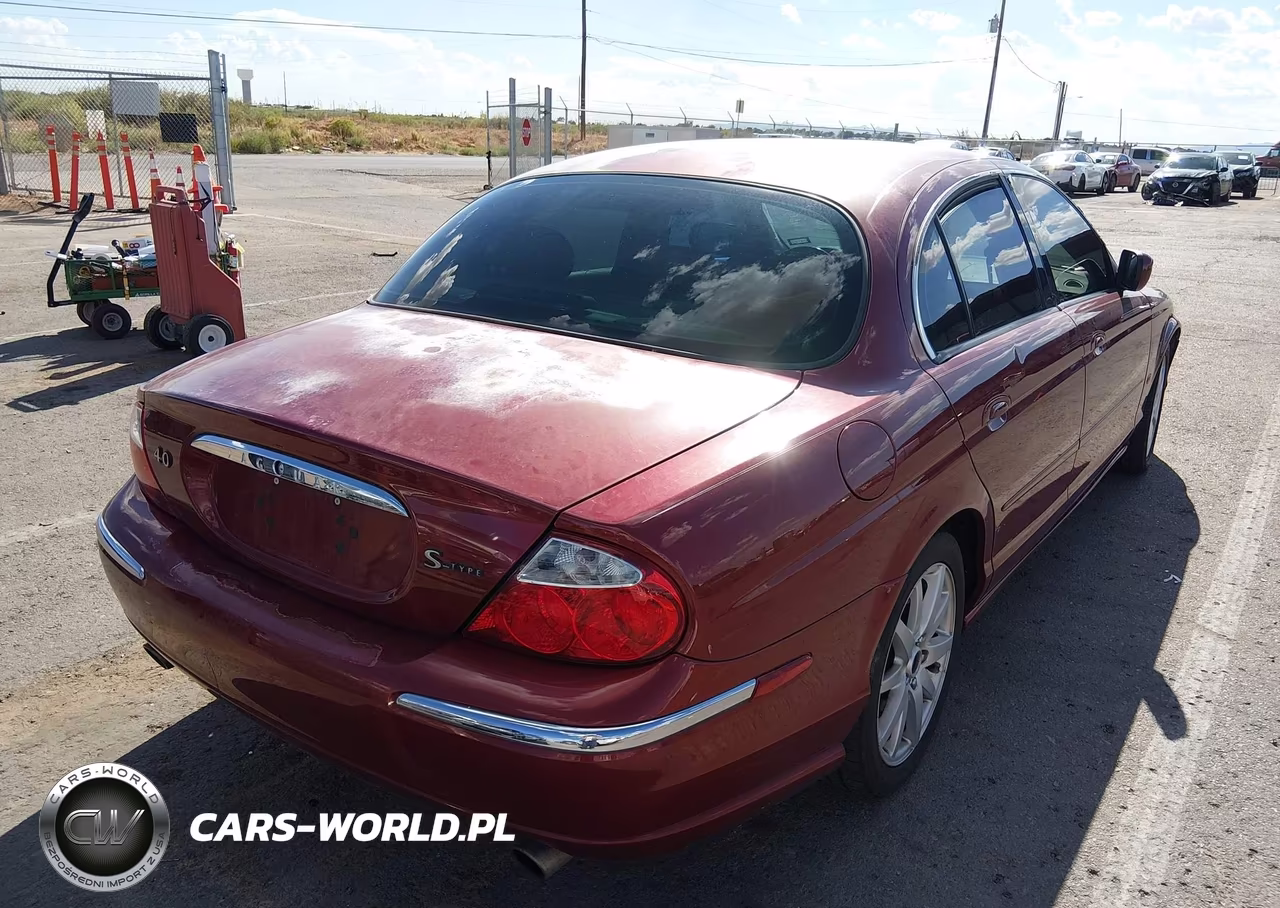 2000 Jaguar S-Type 4.0L V8 VIN:SAJDA01D5YGL04624 - 4