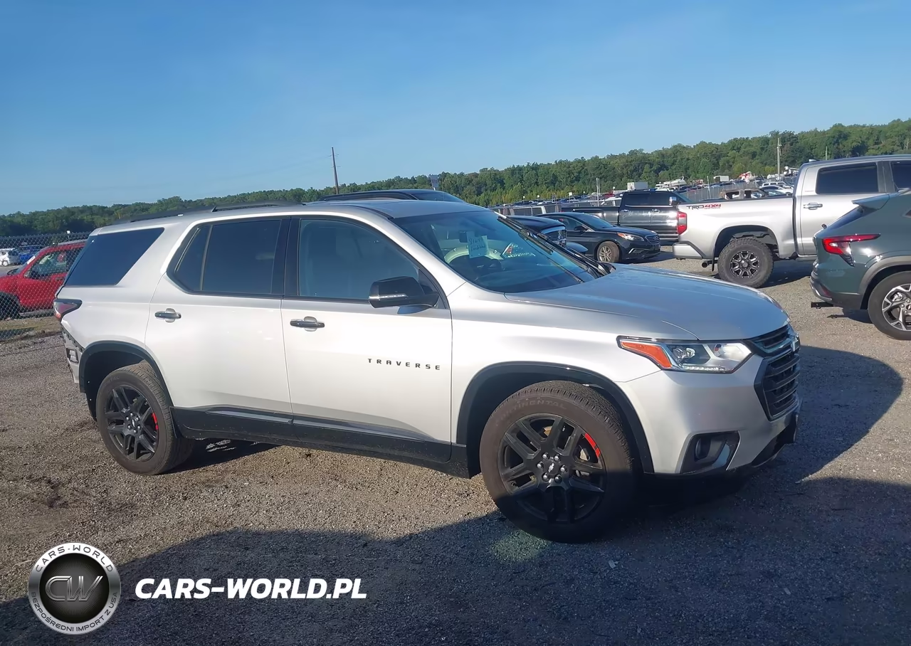 2018 Chevrolet Traverse Premier VIN:1GNEVJKWXJJ186390 - 13