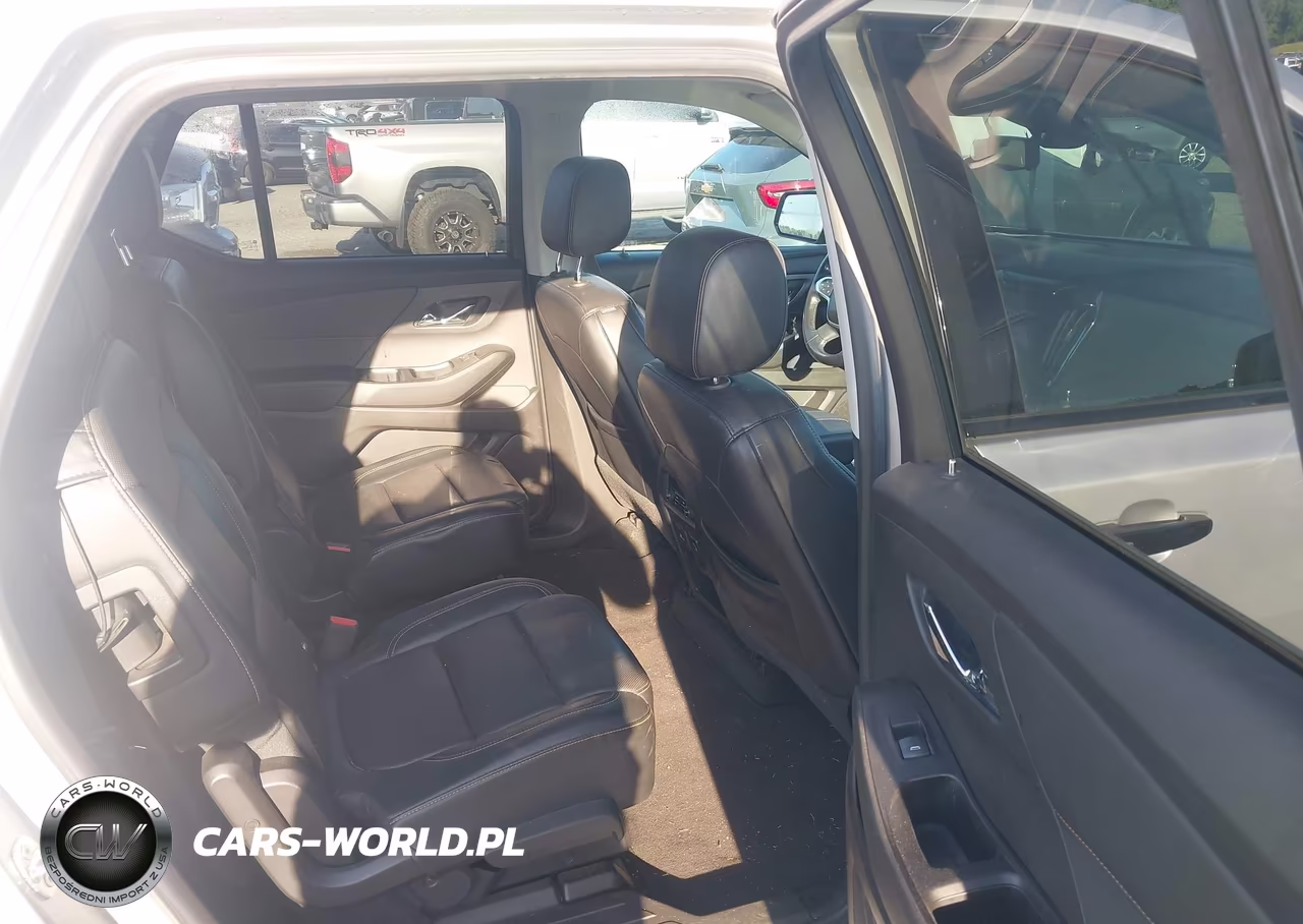 2018 Chevrolet Traverse Premier VIN:1GNEVJKWXJJ186390 - 8