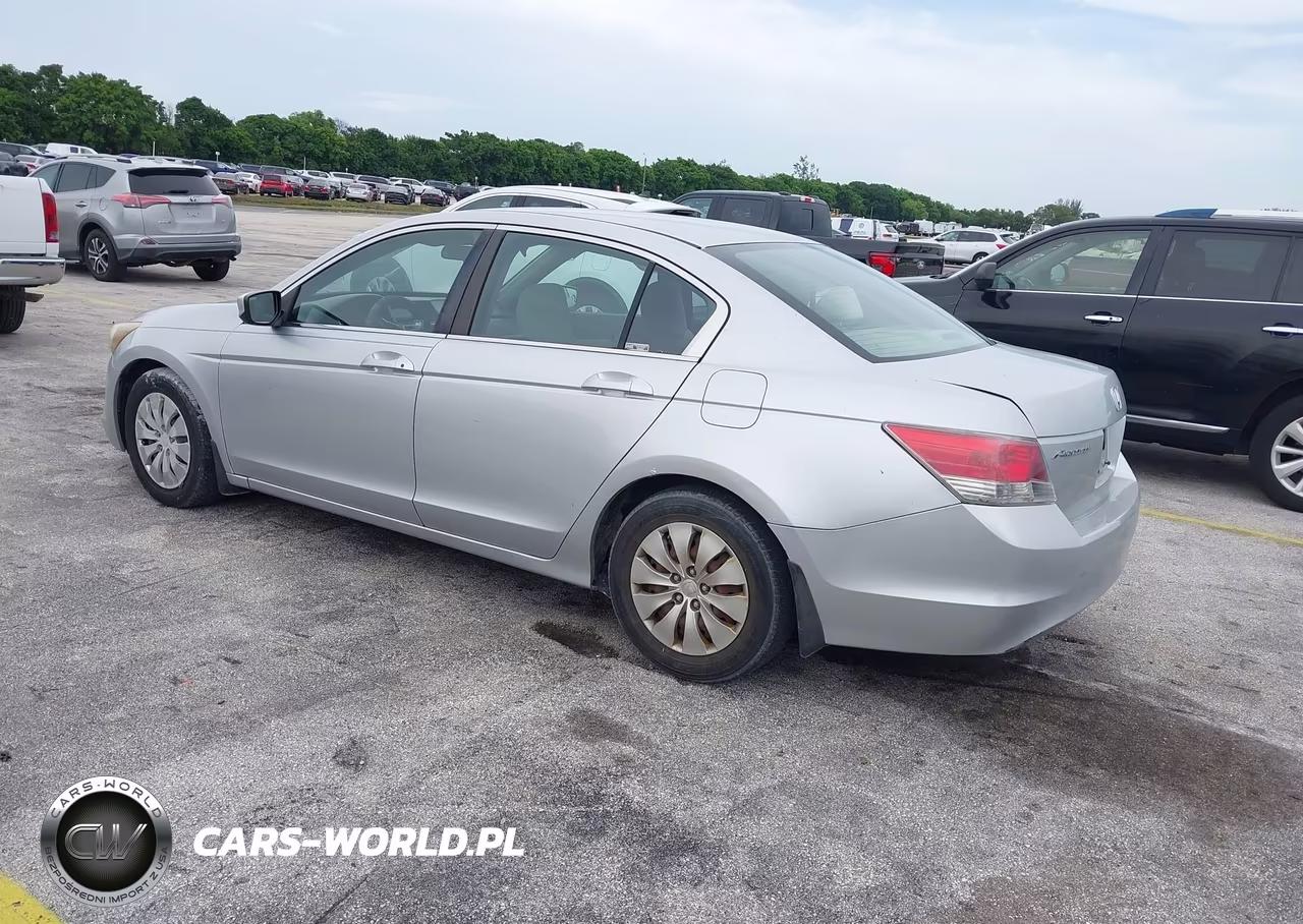 2010 Honda Accord 2.4 Lx VIN:1HGCP2F3XAA008612 - 3