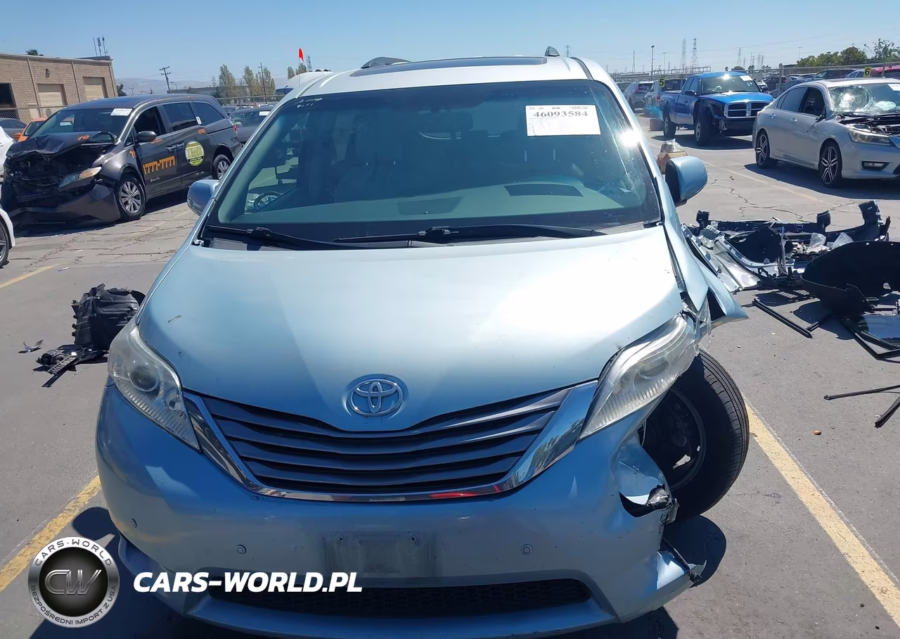 2017 Toyota Sienna Xle 8 Passenger VIN:5TDYZ3DC2HS791672 - 13