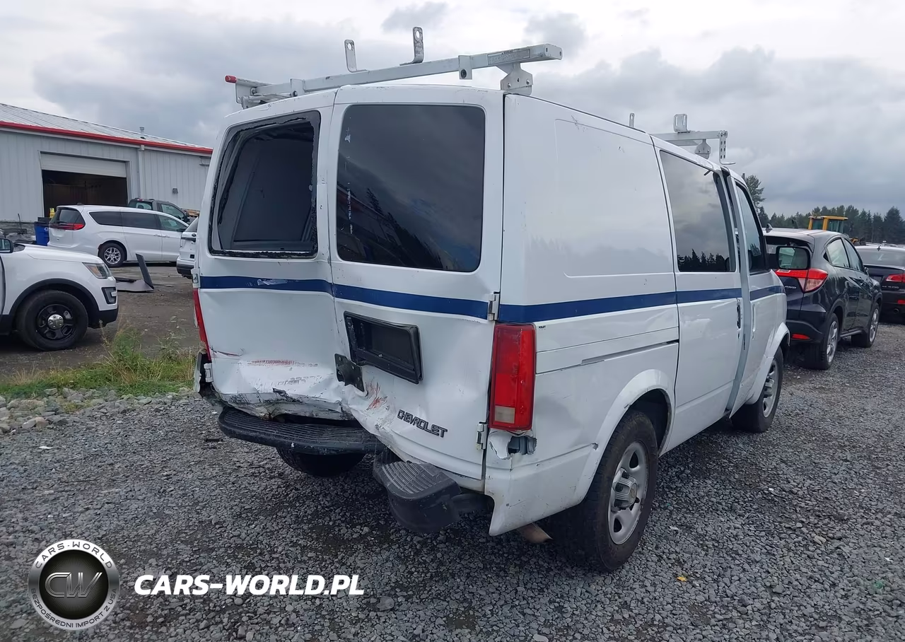 2005 Chevrolet Astro VIN:1GCDM19X05B115351 - 4
