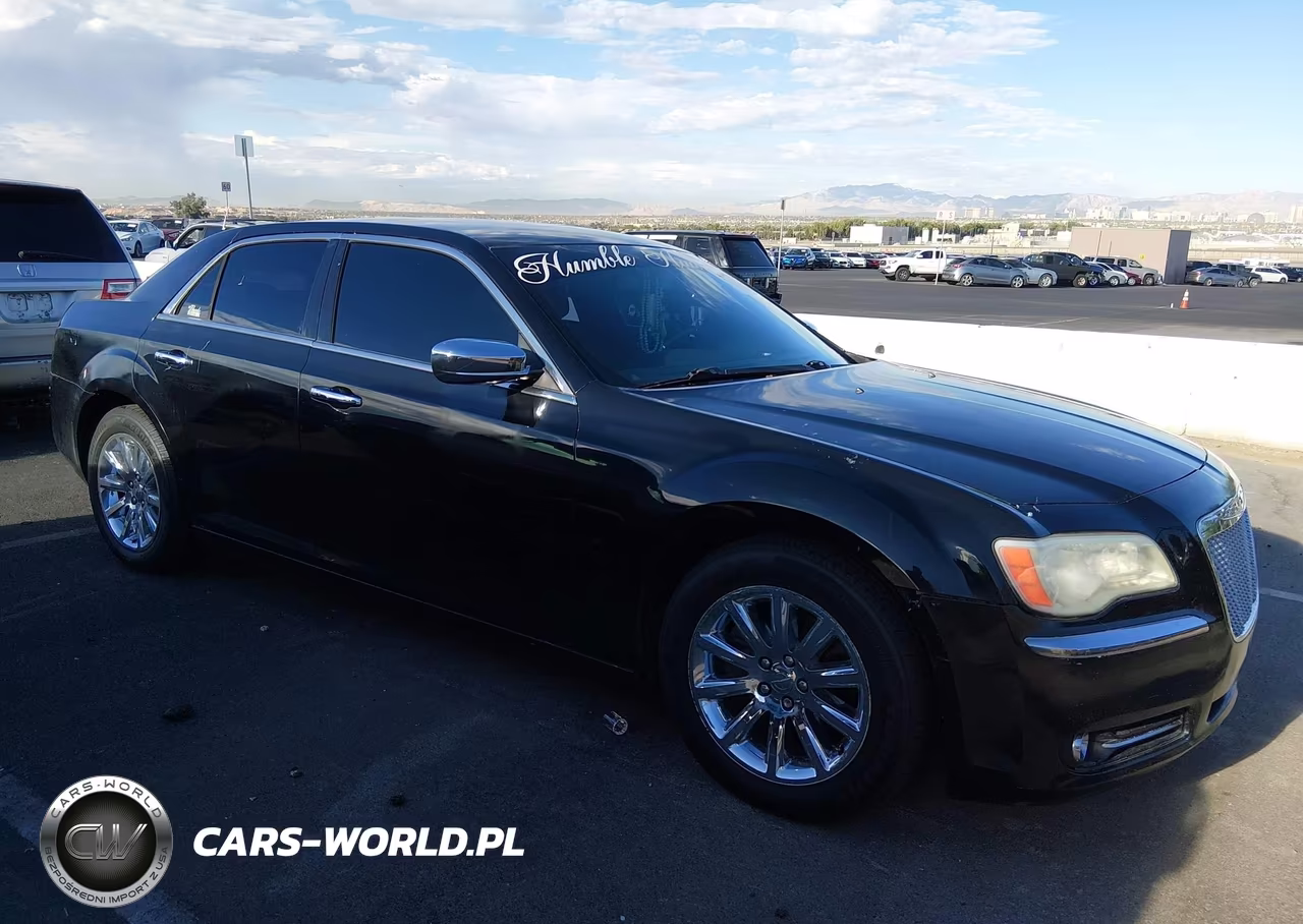 2012 Chrysler 300 Limited VIN:2C3CCACGXCH245413 - 1