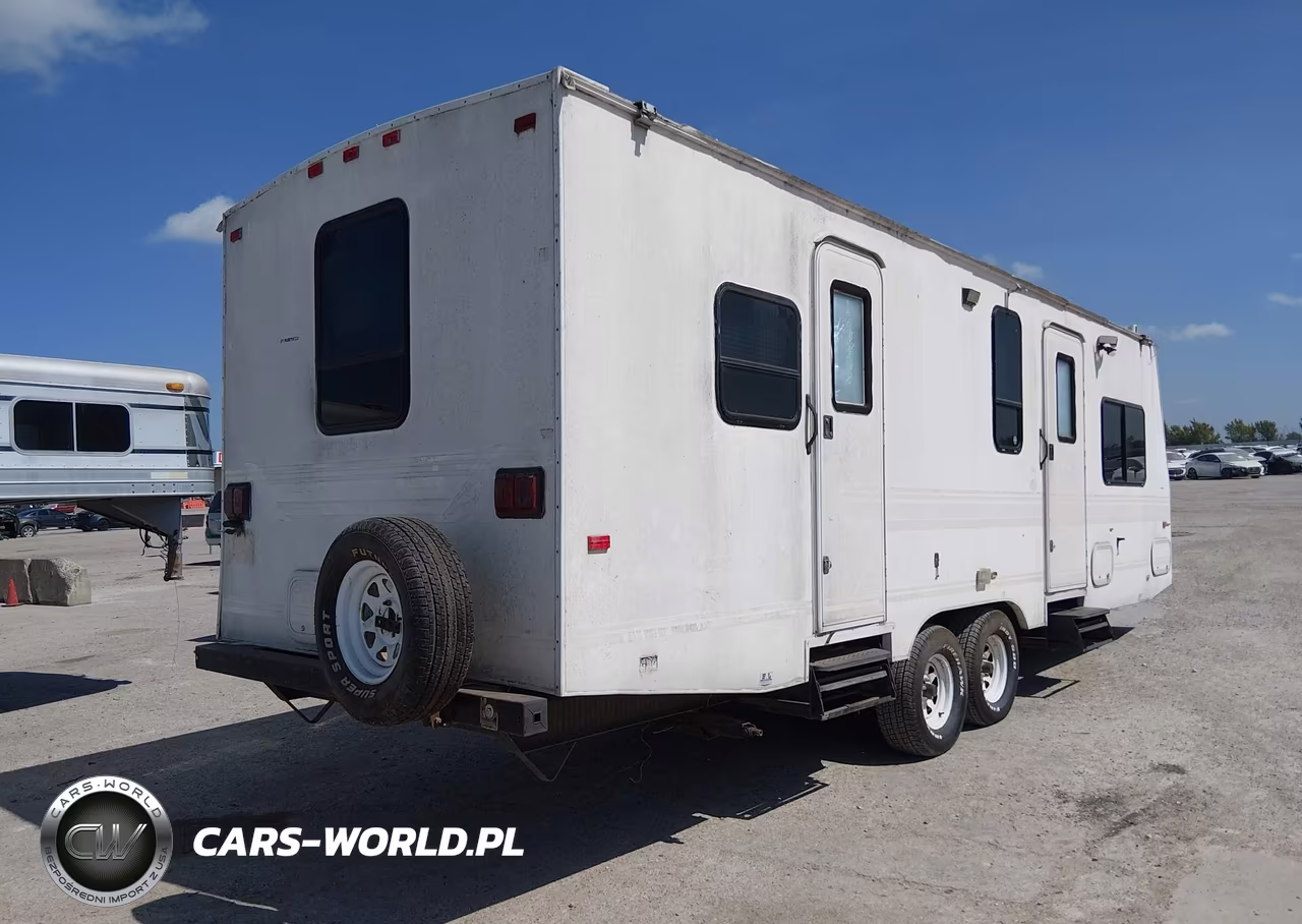 1998 Fleetwood Terry 26L VIN:1EA1L2627W4071944 - 4