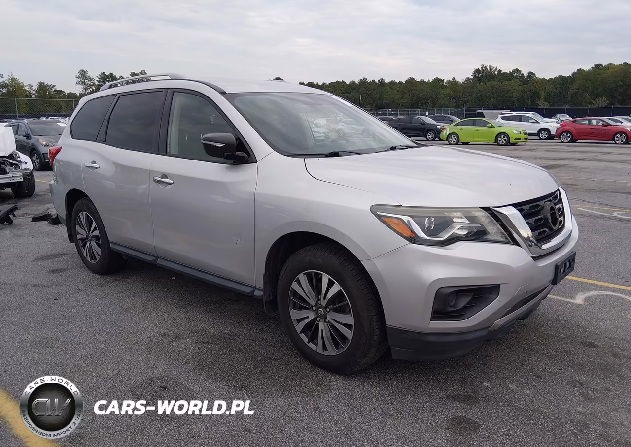 2017 Nissan Pathfinder S