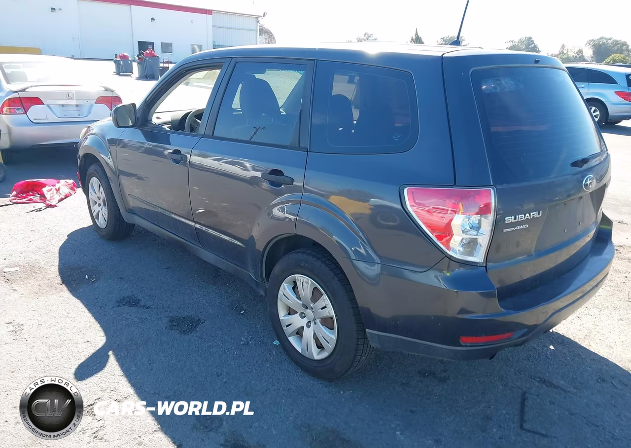 2012 Subaru Forester 2.5X VIN:JF2SHBAC6CH421086 - 3