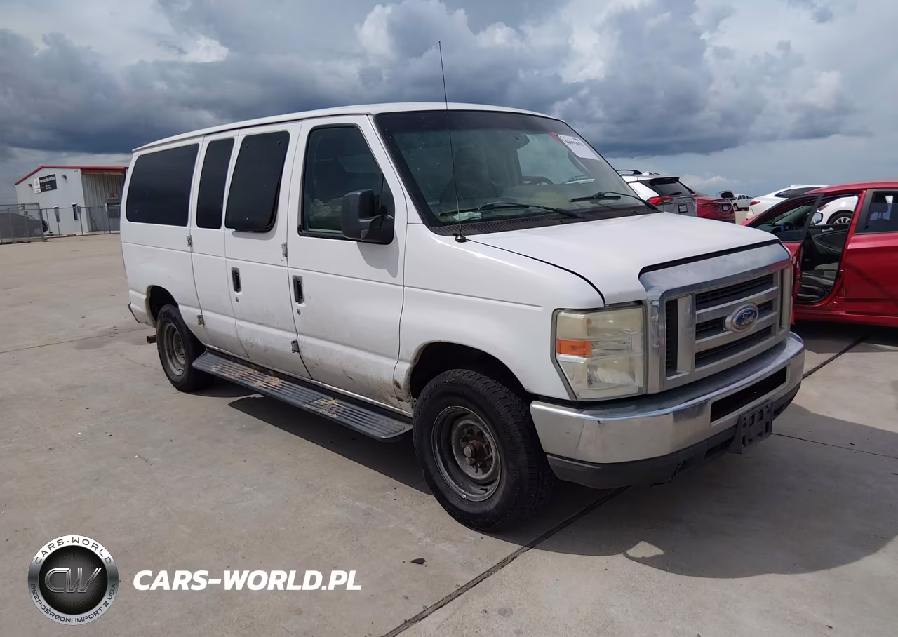 2013 Ford E-350 Super Duty Xlt