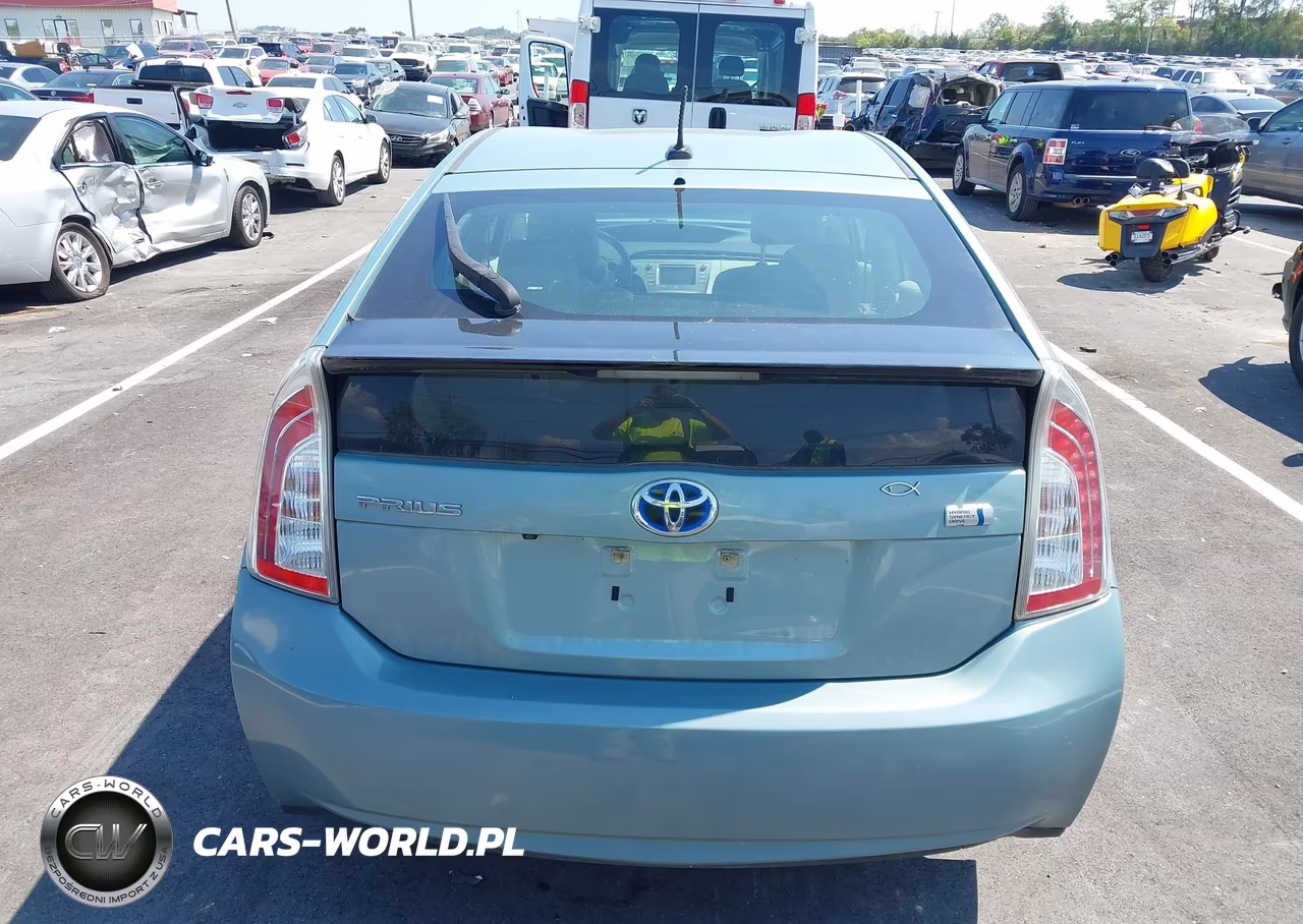 2013 Toyota Prius VIN:JTDKN3DUXD1698030 - 16