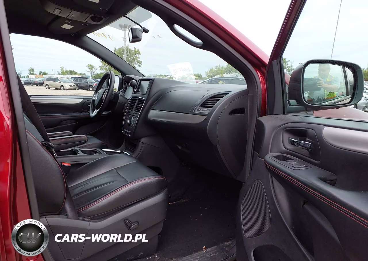 2017 Dodge Grand Caravan Gt VIN:2C4RDGEG3HR674820 - 5