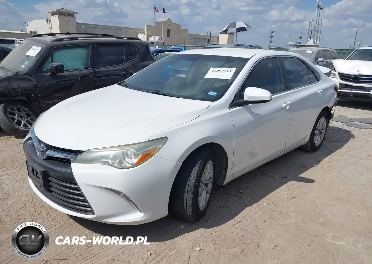 2017 Toyota Camry Le VIN:4T1BF1FK6HU661473 - 2