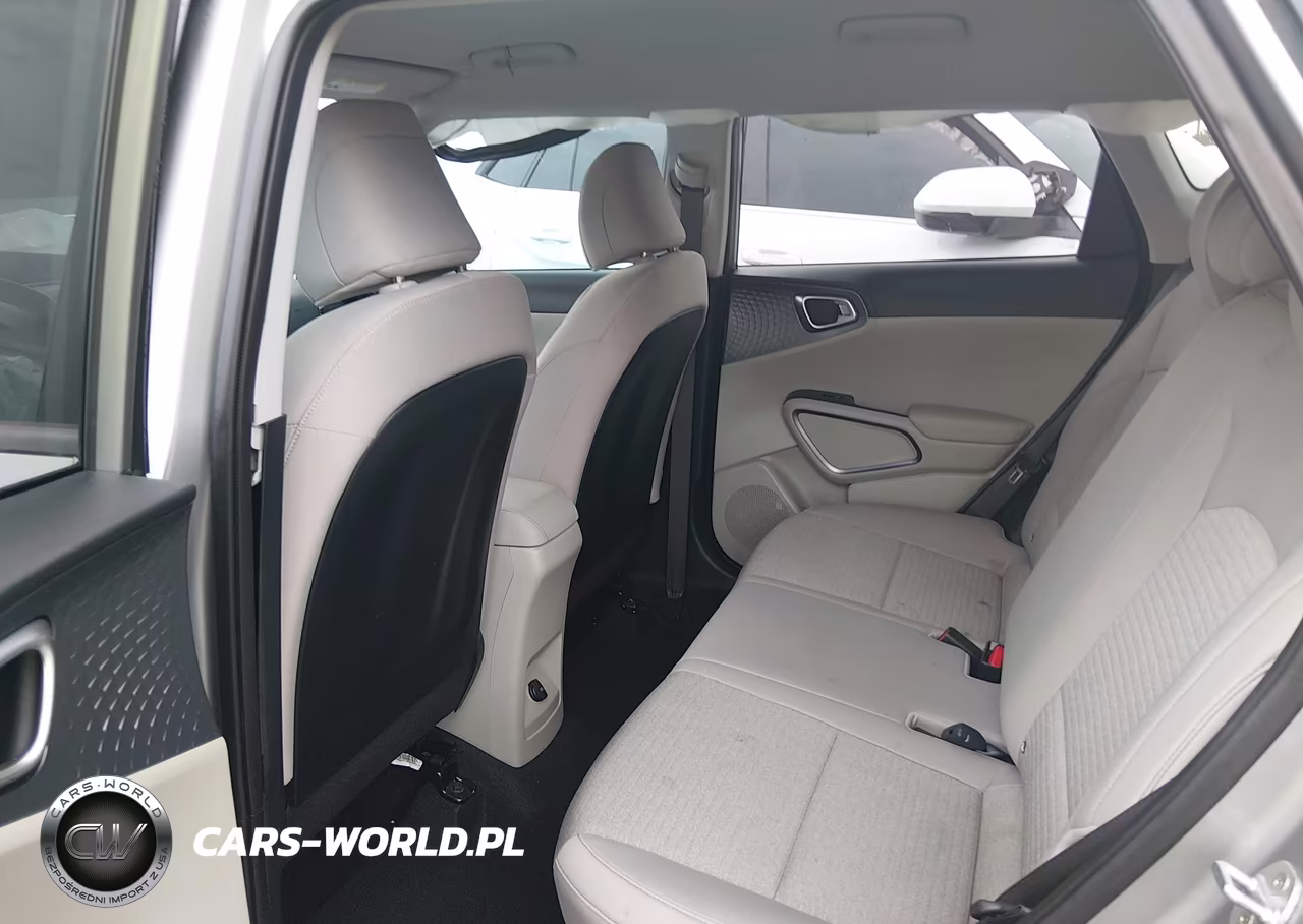 2022 Kia Soul S VIN:KNDJ23AU6N7818462 - 8