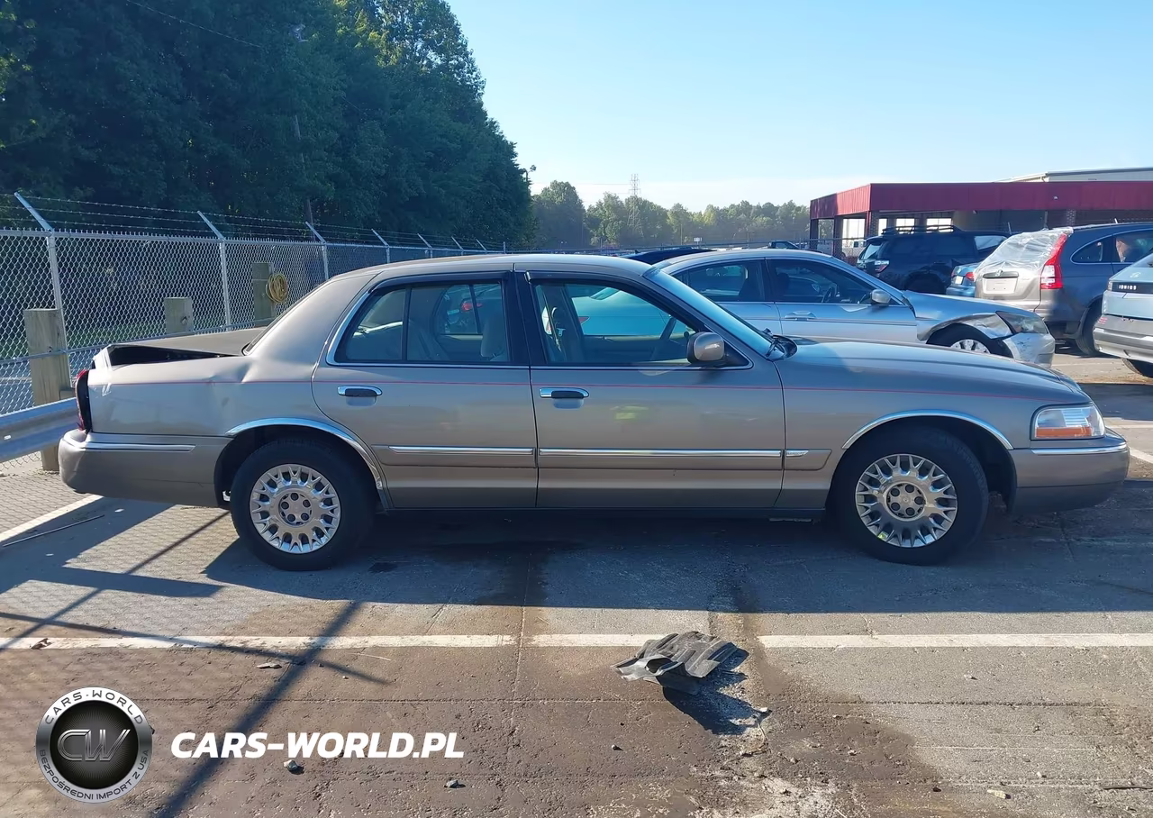 2003 Mercury Grand Marquis Gs VIN:2MEFM74W53X637668 - 13