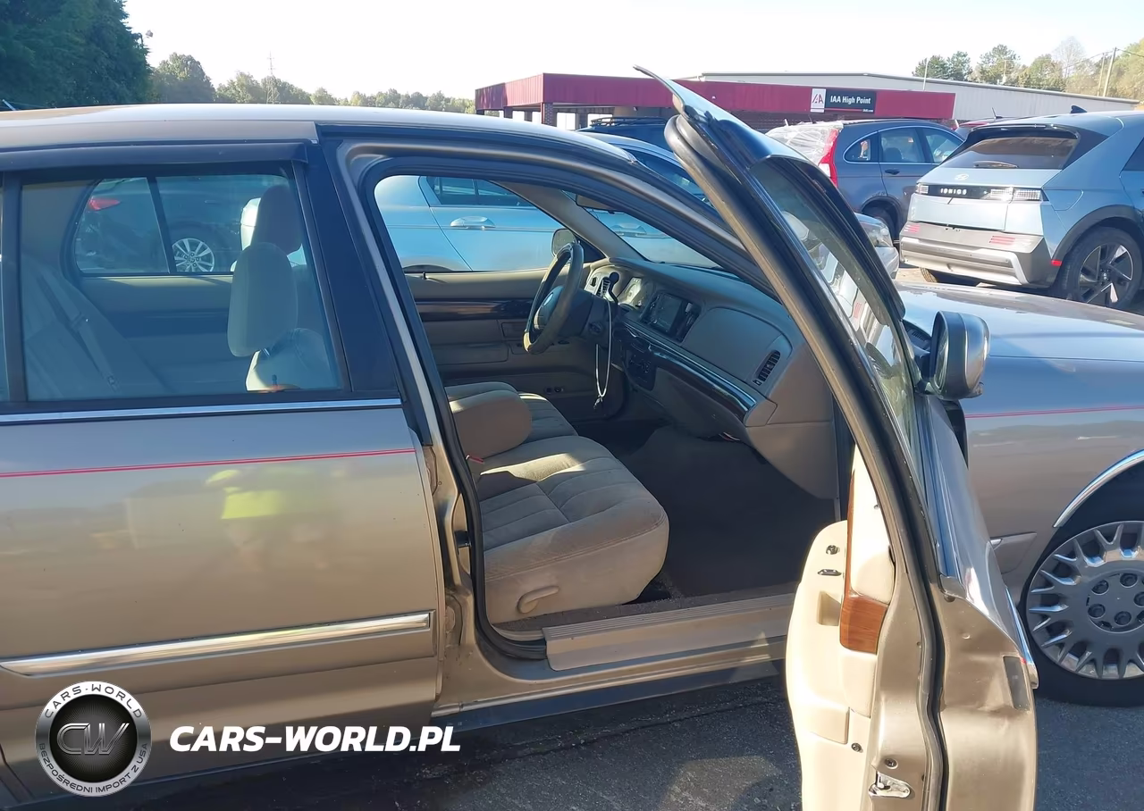 2003 Mercury Grand Marquis Gs VIN:2MEFM74W53X637668 - 5